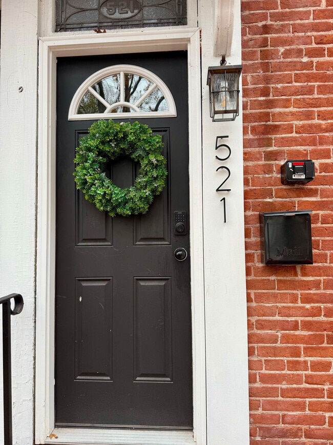 Photo - 521 Locust St