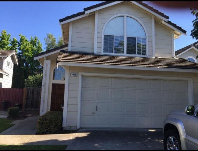 Pleasanton Shadow Cliffs, 3 Bed. 2.5 Bath, Near Top Schools! - Pleasanton Shadow Cliffs, 3 Bed. 2.5 Bath, Near Top Schools!