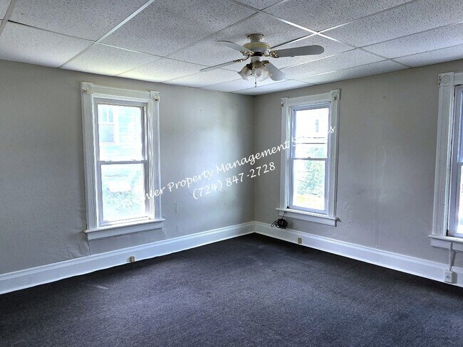 219 13th St Unit 2
