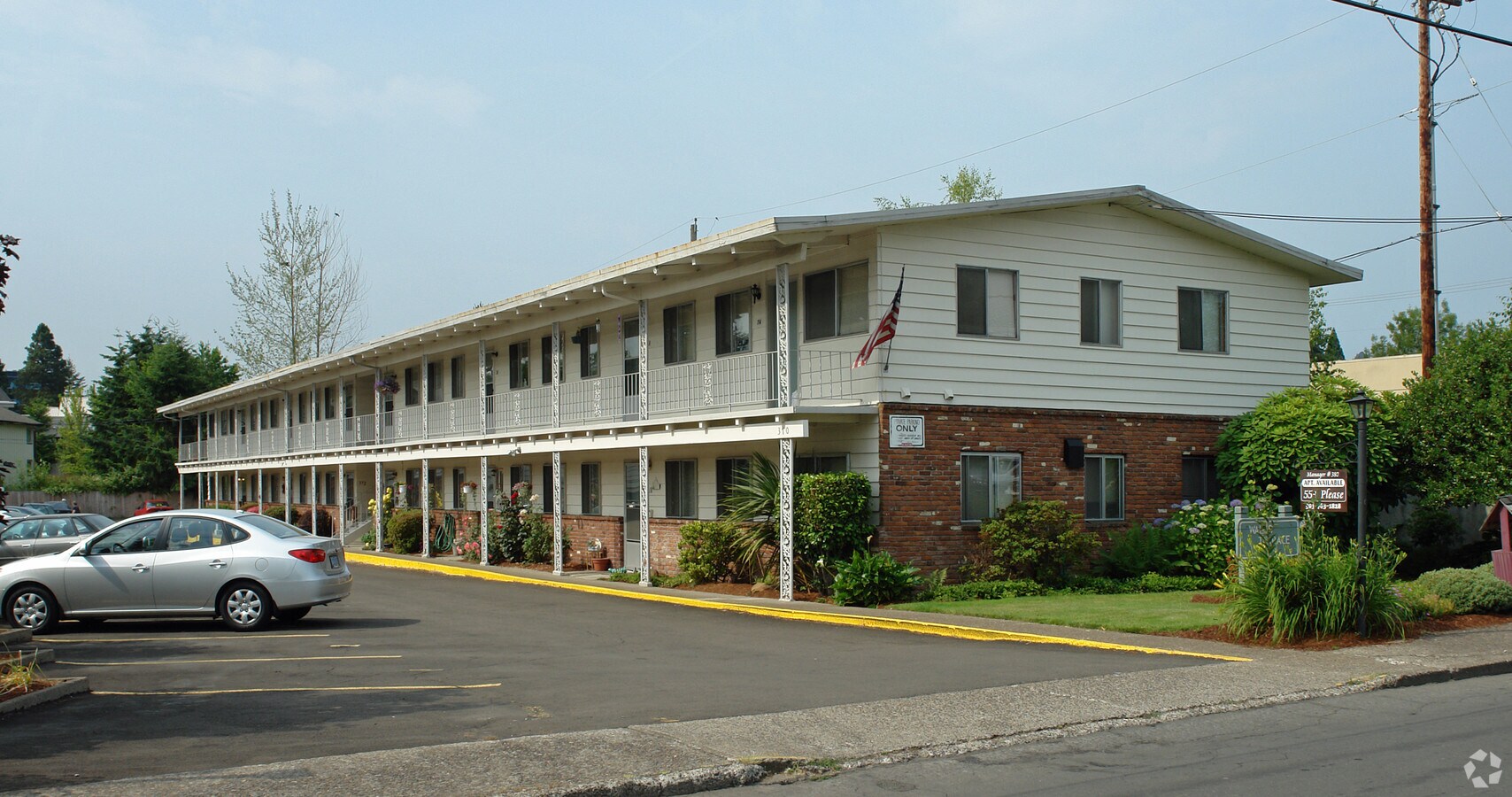 Waldo Terrace - Waldo Terrace Apartments