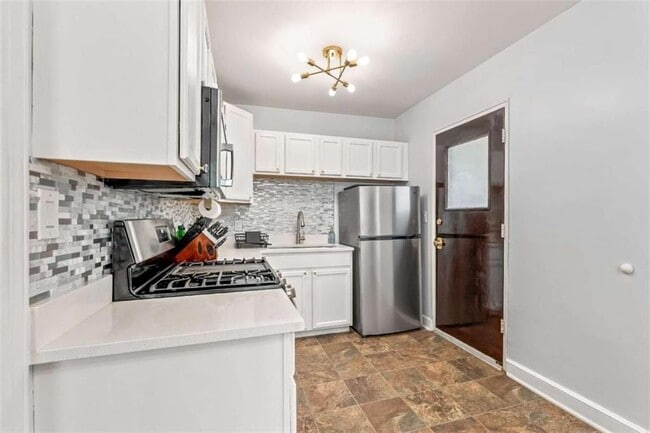 Photo - 1780 John Calvin Ave