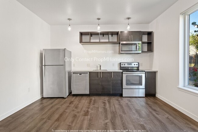 Photo - Charming Condo with Modern Amenities in Prime NE Portland Location! Unit B