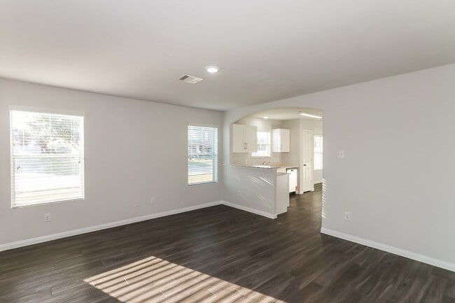 Photo - 2622 Montecito Ln