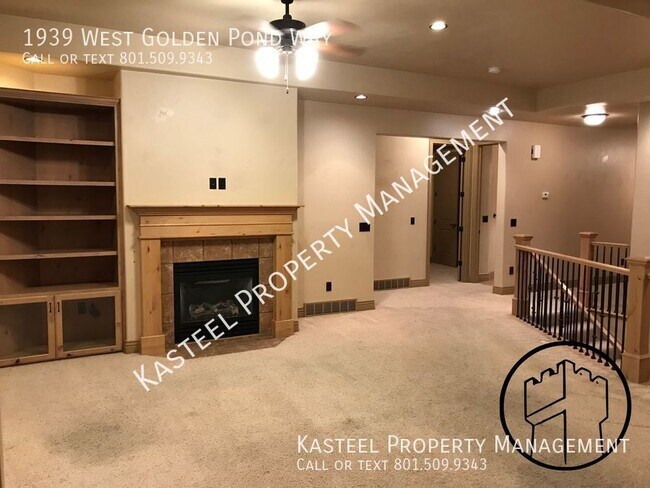 Photo - 1939 W Golden Pond Way