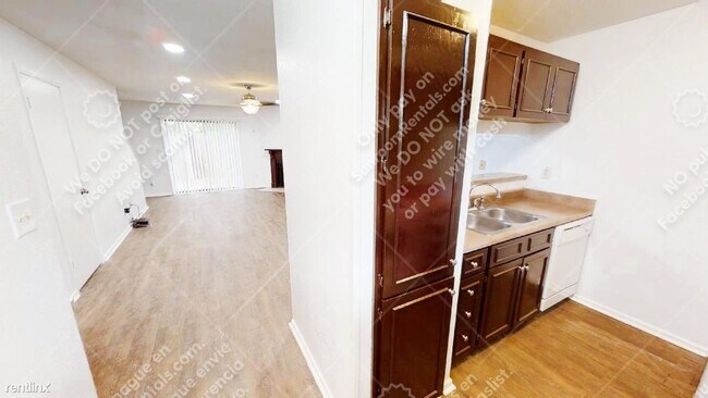 Photo - 2 br, 2.5 bath Condo - 1606 Mill St B B