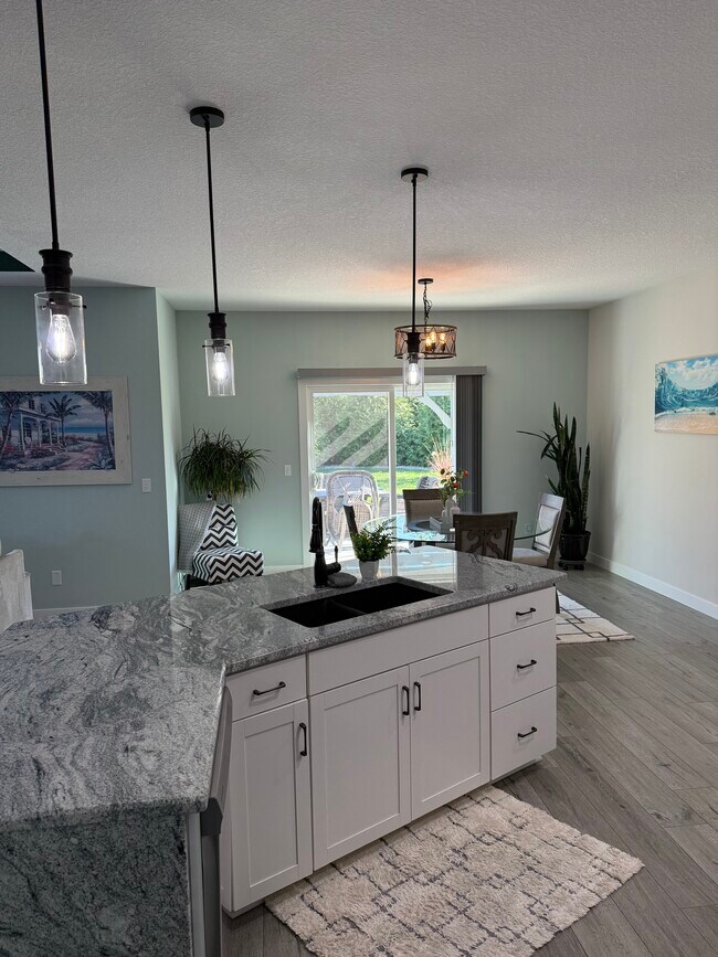 Photo - 6808 Verandah Ln