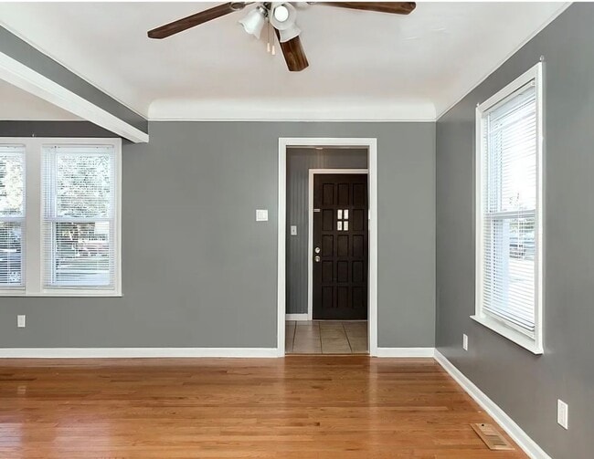 Photo - Updated 4 bedroom in Roseville