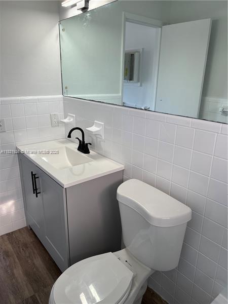 Photo - 5741 NE 18th Ave Apartment Unit 4a