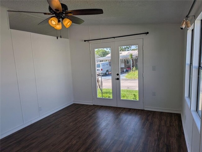 Photo - 36037 Coleus Ave