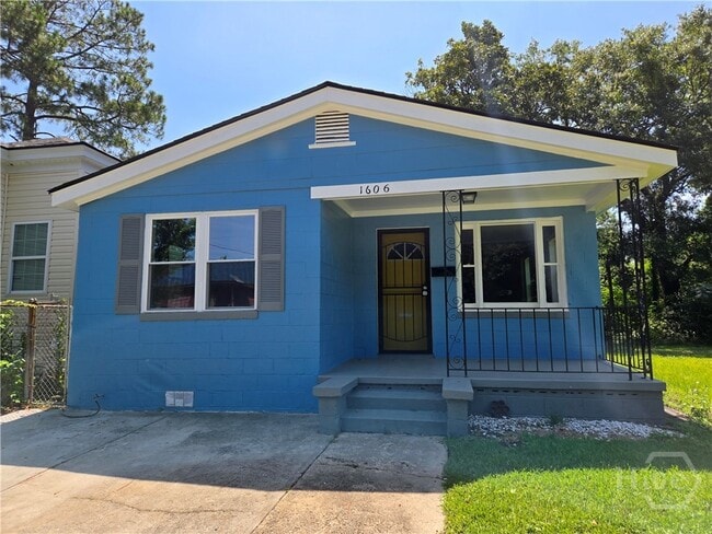 Building Photo - 1606 Reynolds St Rental