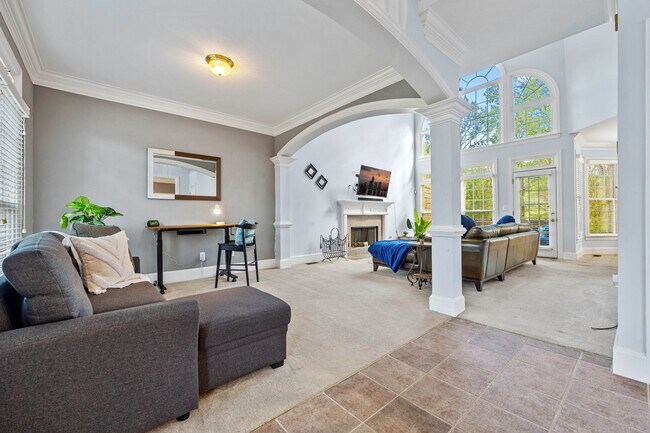 2269 Sage Pl