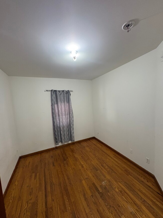 Photo - 111 Niagara St Unidad #1st Floor