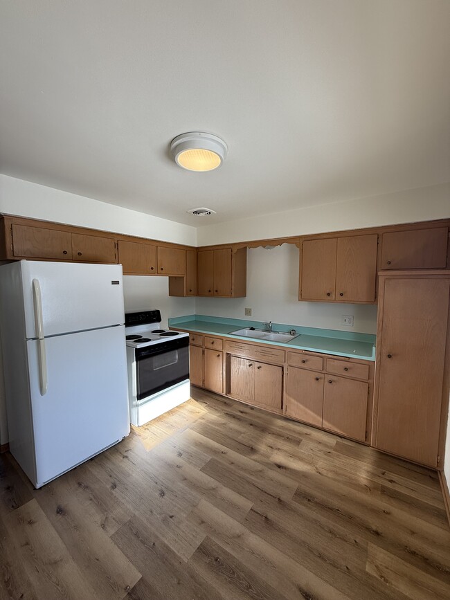 Building Photo - 7319 W Tripoli Ave Unit 2