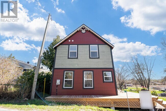 Photo - 1 Holland Ave