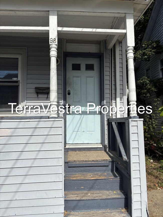 Building Photo - 3 Bed Single Family in Salem. Eligible for...
