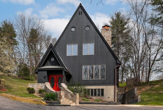 Building Photo - Sykesville, MD