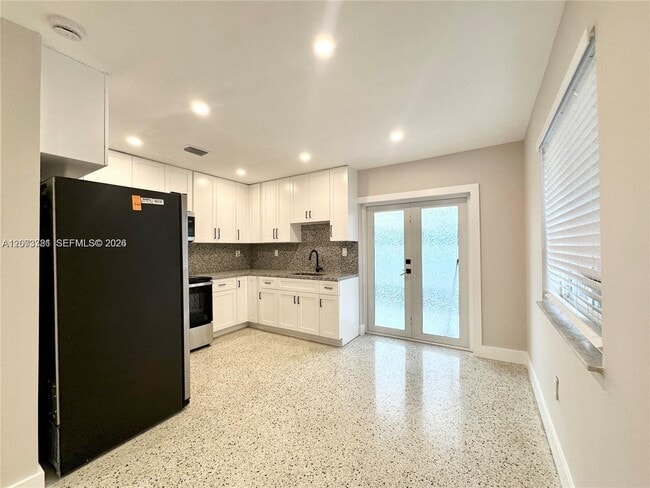Photo - 10300 NW 35th Ct