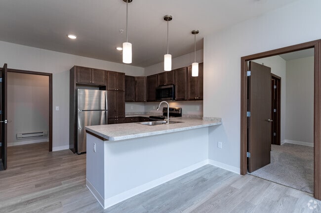 2BR, 2BA - The Vista At Creekside