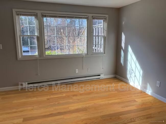 Photo - 9 Bayberry Ln