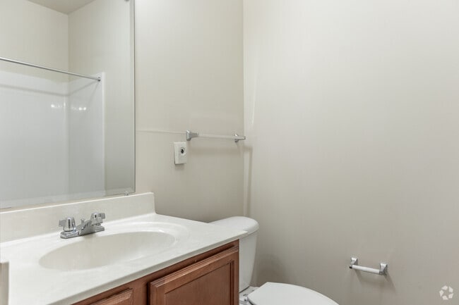 2BR, 2BA - The Grand Richmond at Brook Run