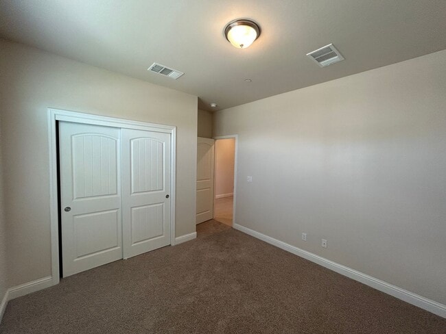 10406 Alondra Dr