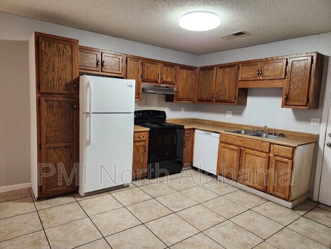 201 8th Ave SW Unit D