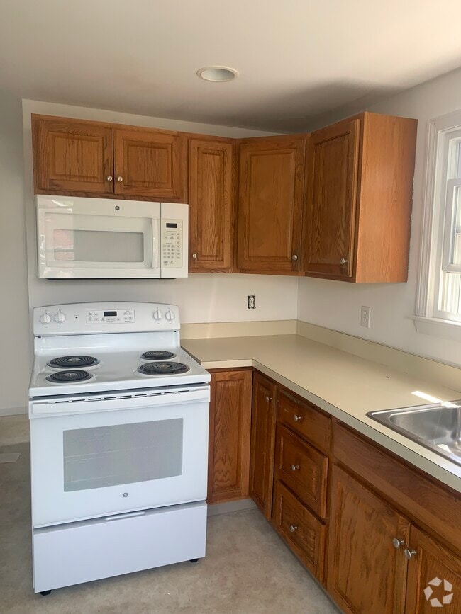 Building Photo - 135 N Bishop Ave Rental