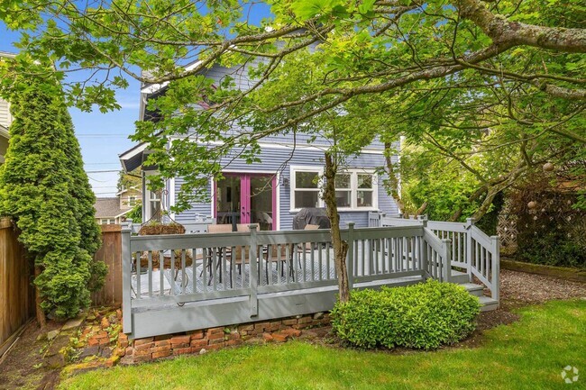 Building Photo - 3Bd/2.5Ba Seattle House
