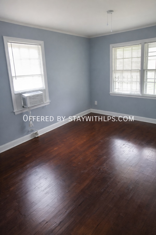 Photo - 3656 Kearney Ave