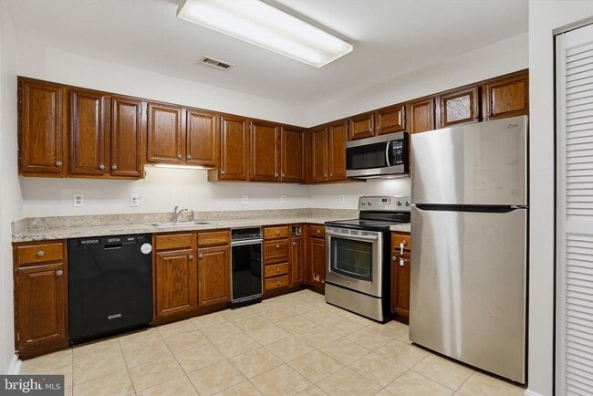 Photo - 5139 Dudley Ln