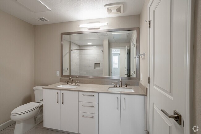 1BD, 1BA - 734SF