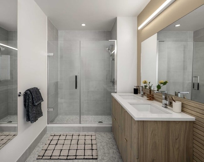 Photo - 550 Tenth Avenue Unidad 3406