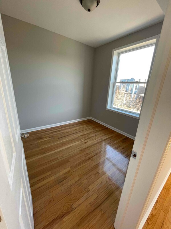Photo - 5924 S Rockwell St Unidad 2