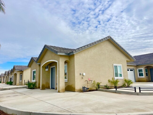 Photo - 4304 Sun Orchard Dr