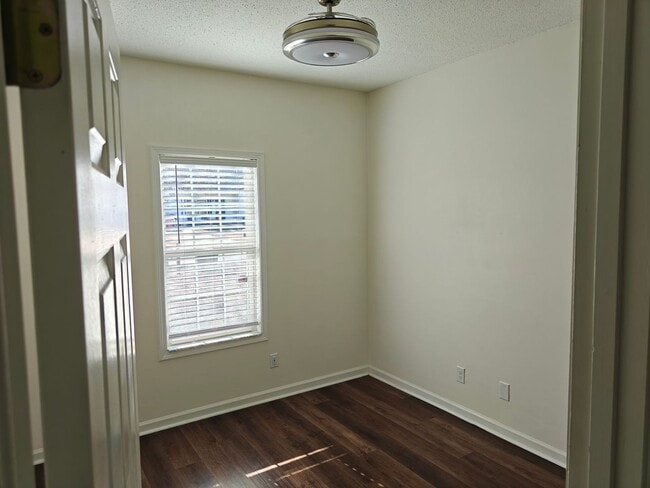 Photo - 3840 Goforth Dr