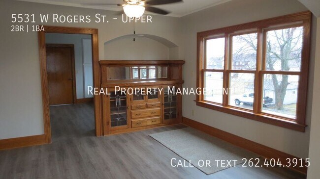Photo - 5531 W Rogers St Unit Upper