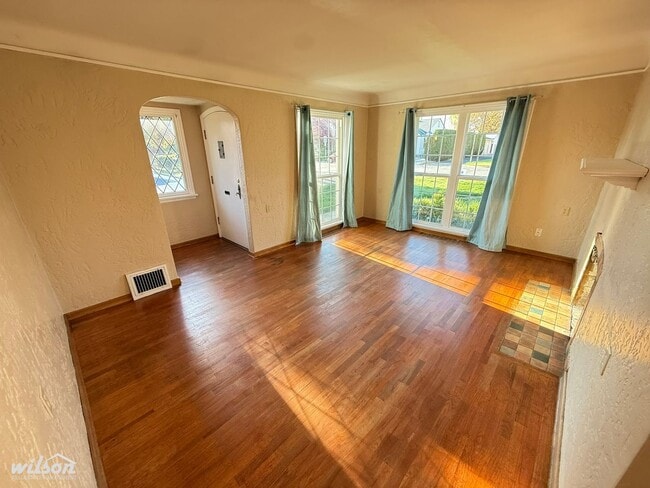 Photo - 3401 W Yakima Ave Unit A