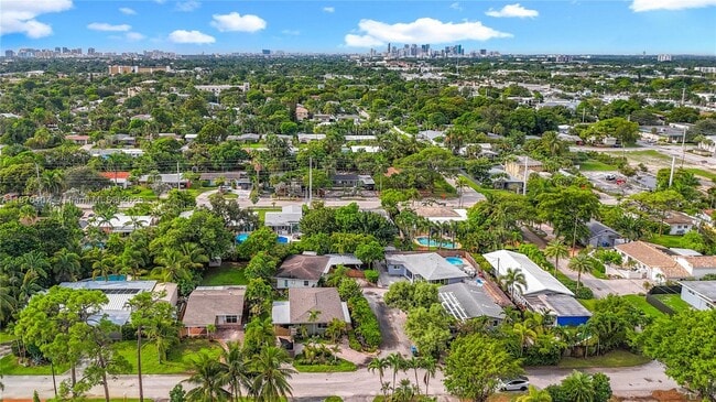 Photo - 1532 NE 39th St