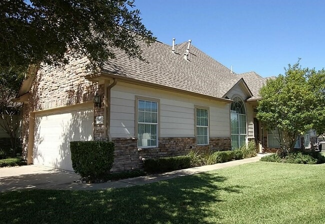 Photo - 7914 Glenn Cliff Dr