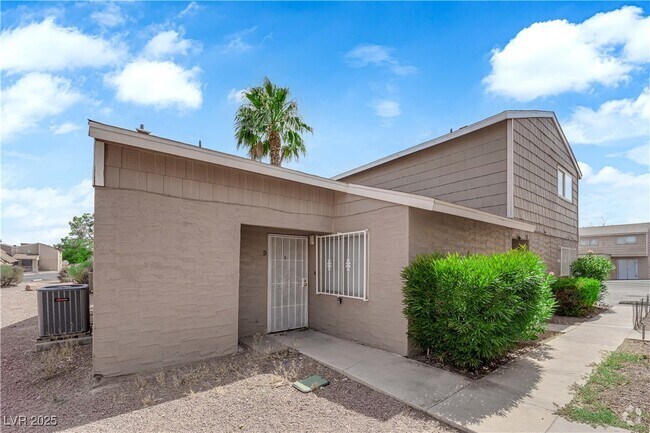 Building Photo - 5158 Greene Ln Unit D Rental