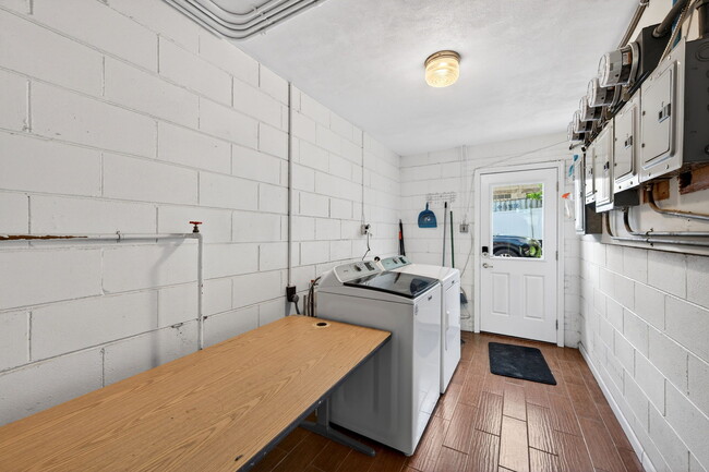 Photo - 514 Mariedale Dr Unit #1