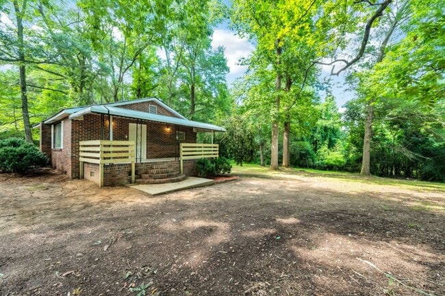 Photo - Jasper Charm, Modern Style! 2BR Home with ...