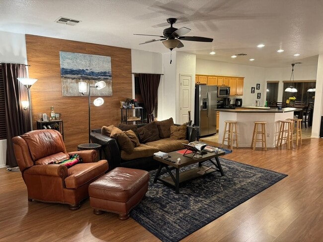 Photo - 12542 W Honeysuckle St