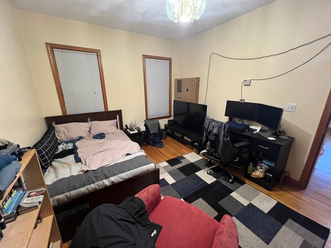 Photo - 37 Hancock St Unit 2