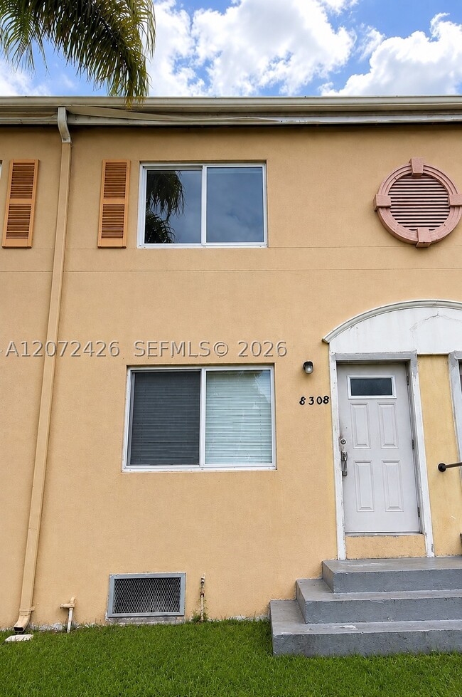Building Photo - 8308 NW 2nd Ct Unit 8308