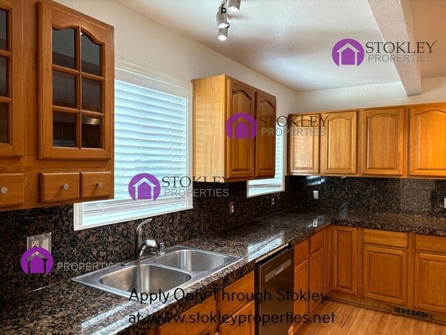 Photo - 2838 Loma Vista Ave