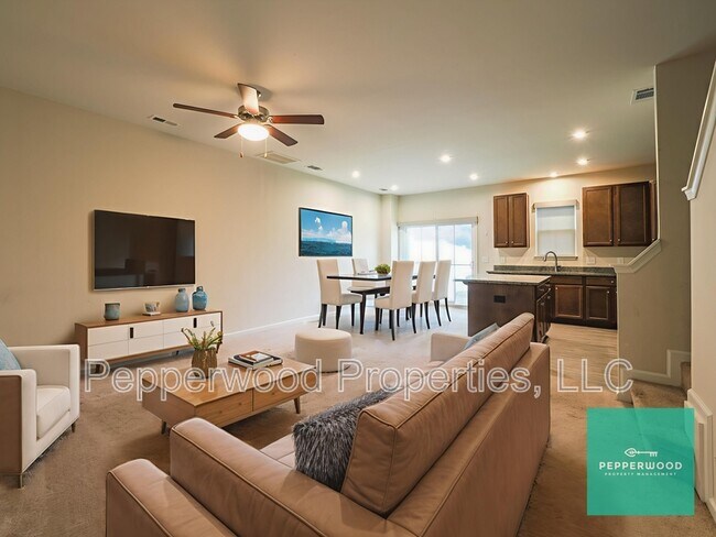 Photo - 311 Weststone Walk