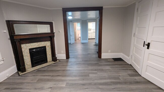 Photo - 916 6th St NW Unit 1