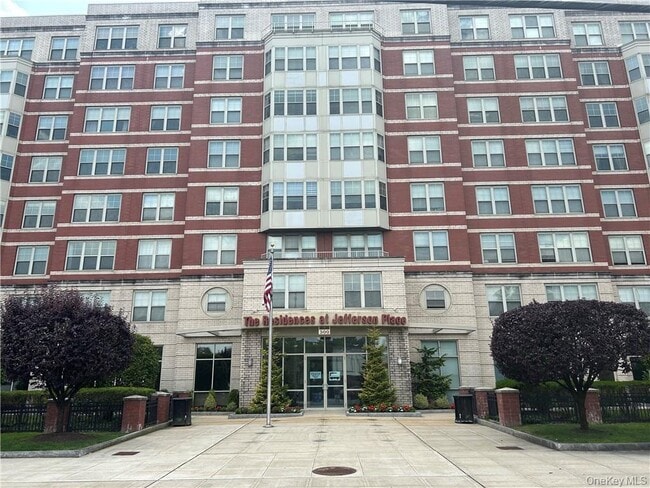 Building Photo - 300 Mamaroneck Ave Unit 729