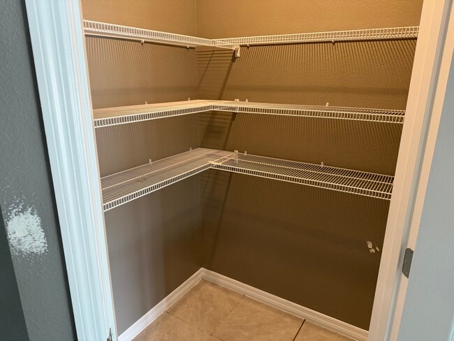 Photo - 1304 Sugarwood St